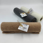 Imitacion piel de cordero cafe con leche en rollo 30cmx1m 13030363 ARTEMIO CENTROARTESANO