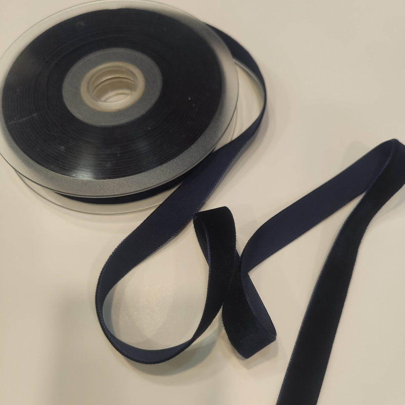 Cinta de terciopelo 16mm color 22 azul marino se vende por metro (Copia) JOSE ROSAS TABERNER CENTROARTESANO