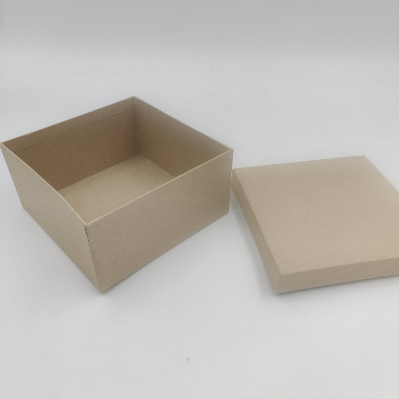 Caja cartón piedra cuadrada 6738300-1 RAYHER CENTROARTESANO