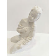 Figura escayola 173 Chica inquietud 24x13cm ARTESANIA SOL Y MAR CENTROARTESANO