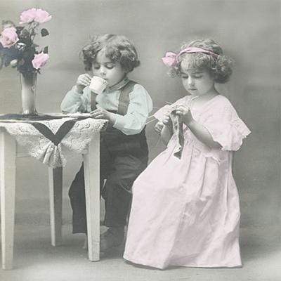 Sevilletas Vintage Niña y Niño tomando té CENTROARTESANO CENTROARTESANO