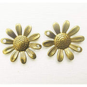 Cuenta Flor de margarita en metal con baño MENONI Cuenta Flor de margarita en metal con baño CENTROARTESANO