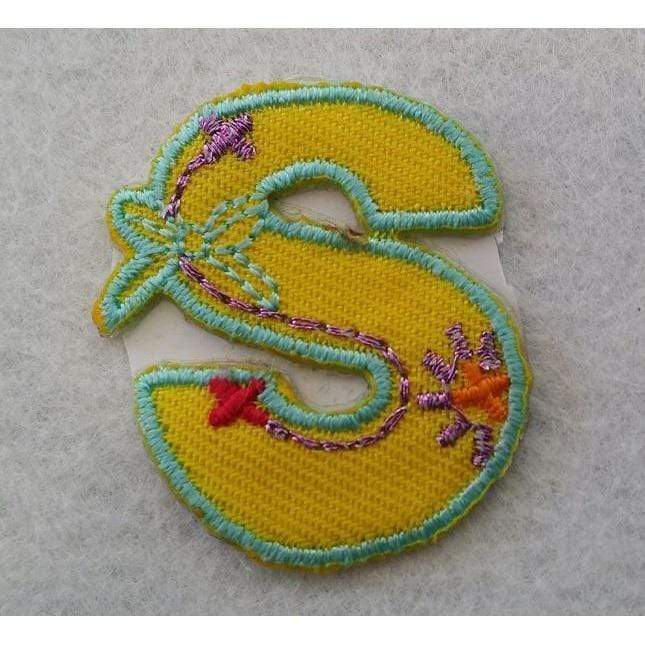 Apliques termoadhesivos letra S N/A CENTROARTESANO