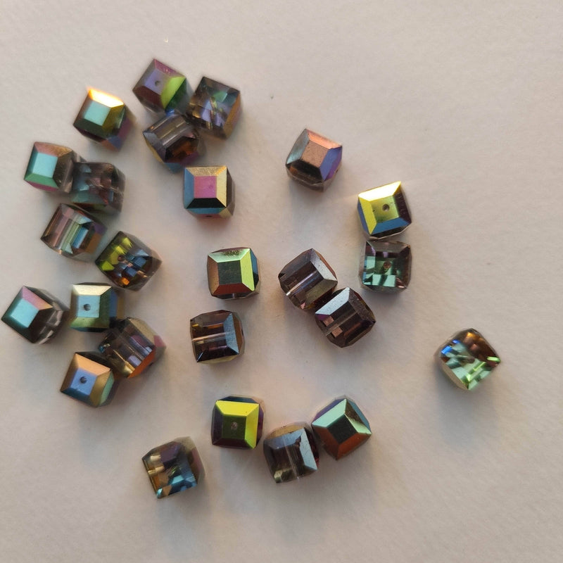 Swarovski Cubo 8mm light smoked SWAROVSKI CENTROARTESANO