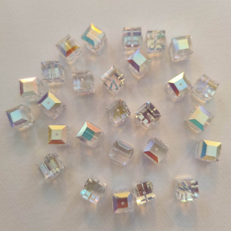 Swarovski Cubo de 10mm ud Cristal AB SWAROVSKI CENTROARTESANO