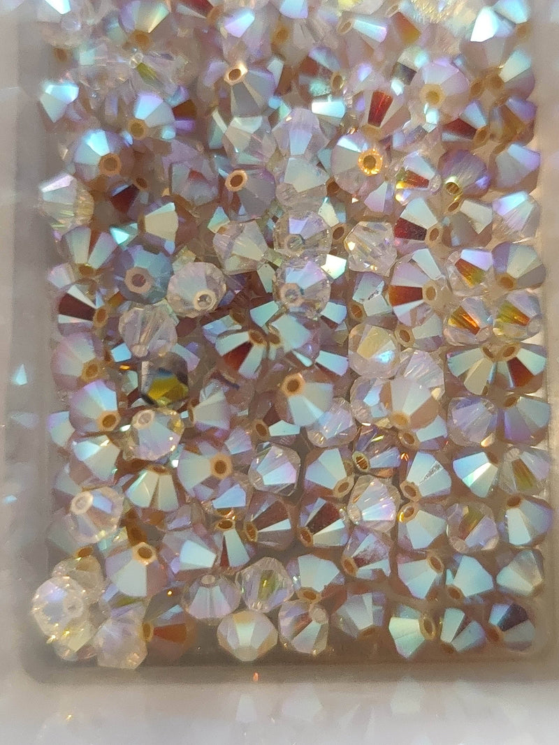 Swarovski tupi 4mm 25ud Crystal Comet Argent light SWAROVSKI CENTROARTESANO