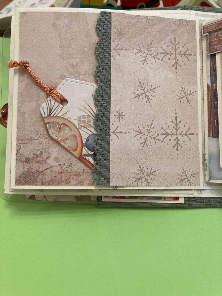 Taller de scrapbooking TALLERES Talleres CENTROARTESANO